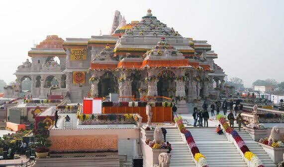 उत्तराखण्ड से सिर्फ दो हजार में फ़्लाइट से होंगे अयोध्या धाम के दर्शन उत्तराखण्ड से सिर्फ दो हजार में फ़्लाइट से होंगे अयोध्या धाम के दर्शन