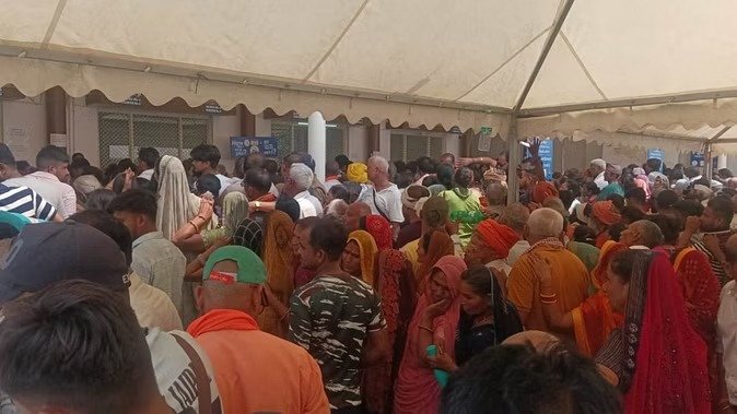 चारधाम यात्रा शुरू होने के 16 दिन में 56 तीर्थयात्रियों ने तोडा दम चारधाम यात्रा शुरू होने के 16 दिन में 56 तीर्थयात्रियों ने तोडा दम