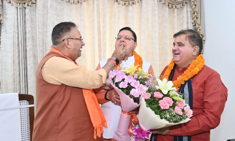 कृषि मंत्री ने तीसरी बार देवभूमि उत्तराखंड में जीत पर दी बधाई कृषि मंत्री ने तीसरी बार देवभूमि उत्तराखंड में जीत पर दी बधाई