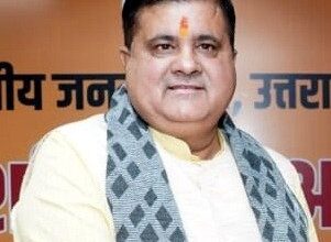 मोदी को एनडीए संसदीय दल का नेता चुने जाने पर भट्ट ने दी बधाई