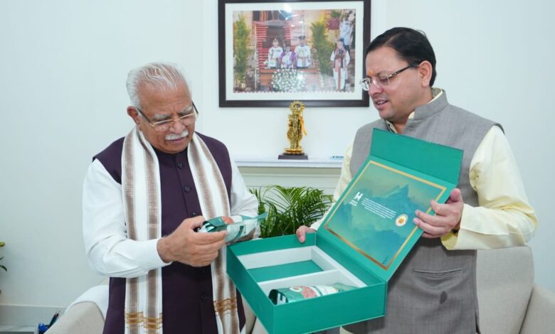 सीएम ने की केंद्रीय विद्युत मंत्री खट्टर से मुलाकात सीएम ने की केंद्रीय विद्युत मंत्री खट्टर से मुलाकात
