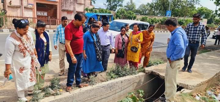 मानसून से पूर्व नालों की सफाई करने के सख्त निर्देश मानसून से पूर्व नालों की सफाई करने के सख्त निर्देश