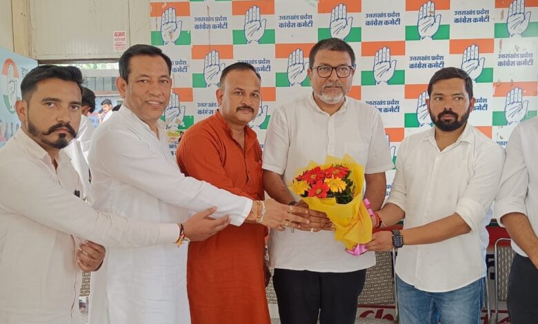 कांग्रेस एक लाख लोगो को डिजिटल मेम्बरशिप के माध्यम से जोड़ेगी : विकास नेगी कांग्रेस एक लाख लोगो को डिजिटल मेम्बरशिप के माध्यम से जोड़ेगी : विकास नेगी