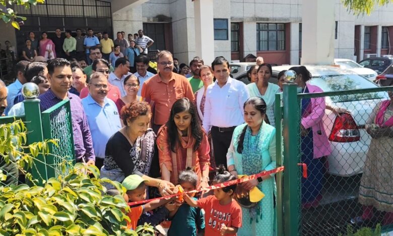 स्वास्थ्य महानिदेशालय परिसर में “हेल्थ थीम पार्क“ का अनावरण स्वास्थ्य महानिदेशालय परिसर में “हेल्थ थीम पार्क“ का अनावरण