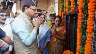 सीएम  ने राज्य आन्दोलनकारी शहीदों को दी श्रद्धांजलि