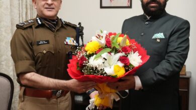 नवनियुक्त डीजीपी ने की राज्यपाल से मुलाकात
