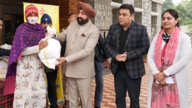 राज्यपाल ने क्षय रोगियों को मासिक पोषण किट वितरित किये