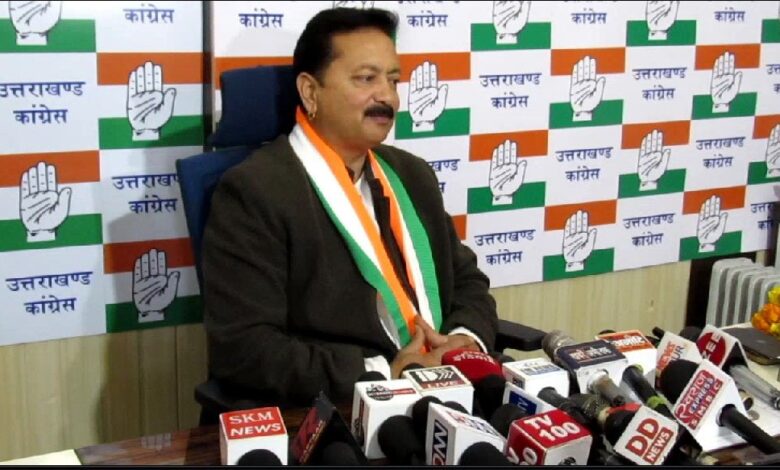 आदर्श चुनाव आचार संहिता के उल्लंघन का आरोप आदर्श चुनाव आचार संहिता के उल्लंघन का आरोप