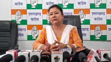 कांग्रेस नेत्री ने संसदीय कार्य मंत्री को लिया आढ़े हाथों